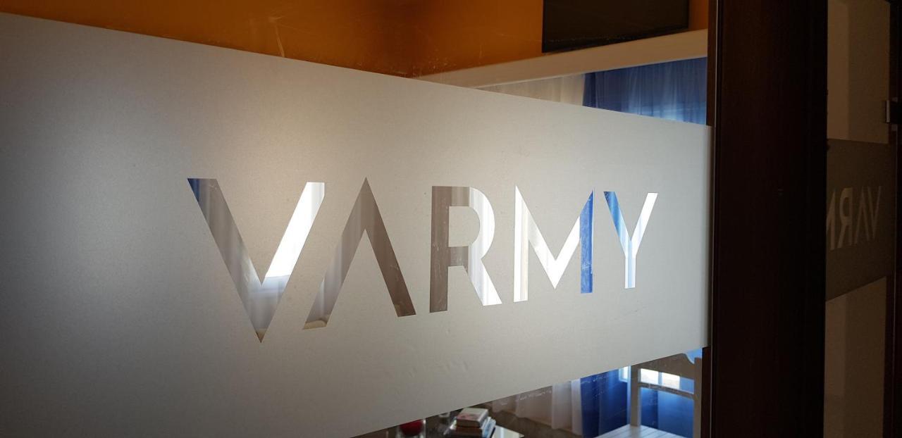 Varmy Ierapetra  Ngoại thất bức ảnh